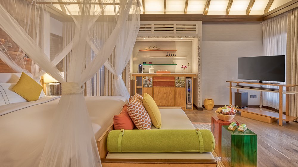 Earth Beach Villa at OZEN LIFE MAADHOO South Male Atoll, view 6